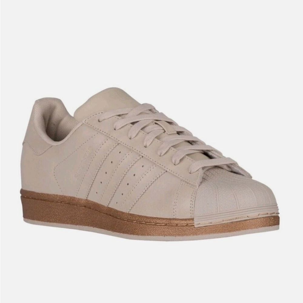 Adidas Superstar Low Beige/ Bronze Shell Toe Sneaker Mens Size 6.